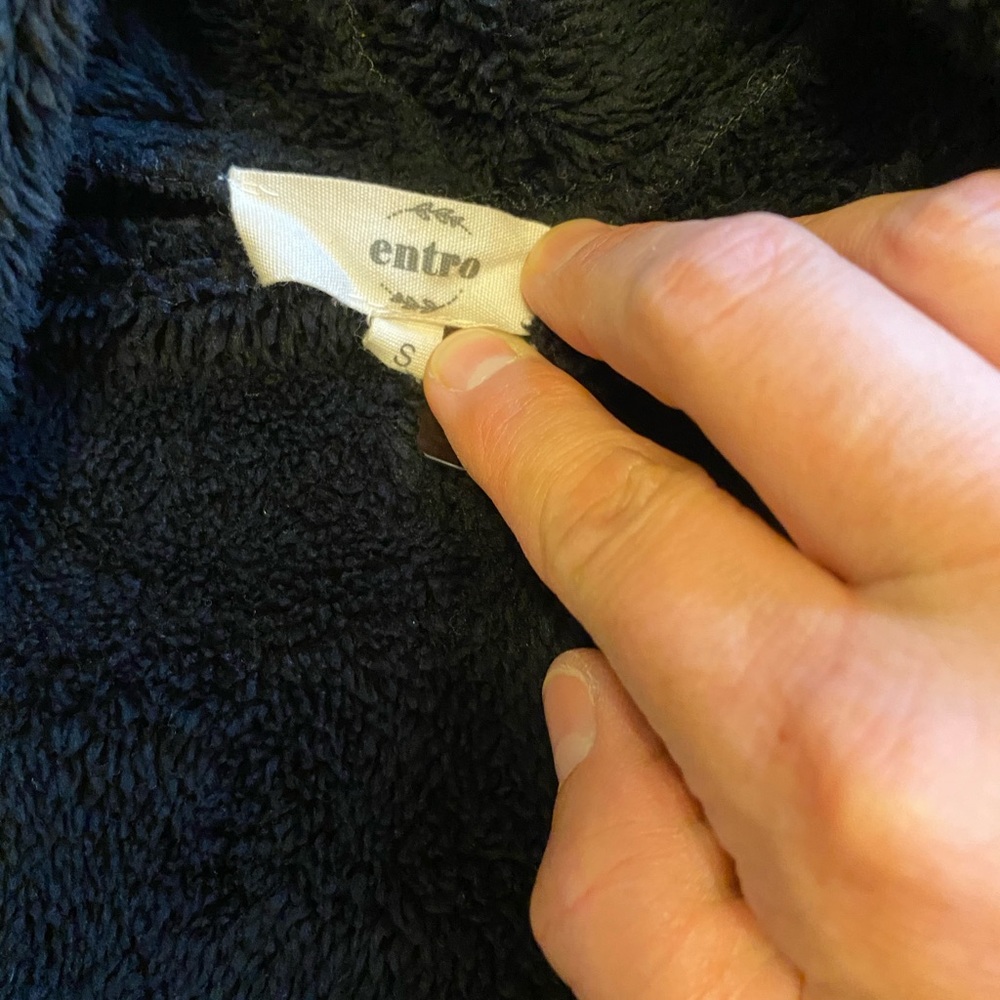 Entro Fleece Vest - Picture 5 of 5